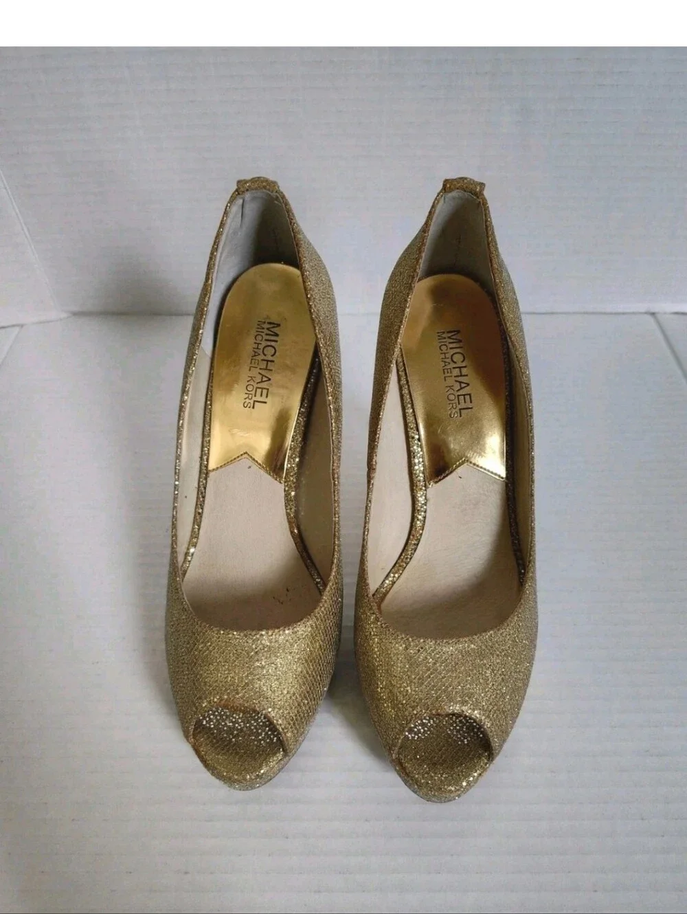 Michael Kors elegant gold